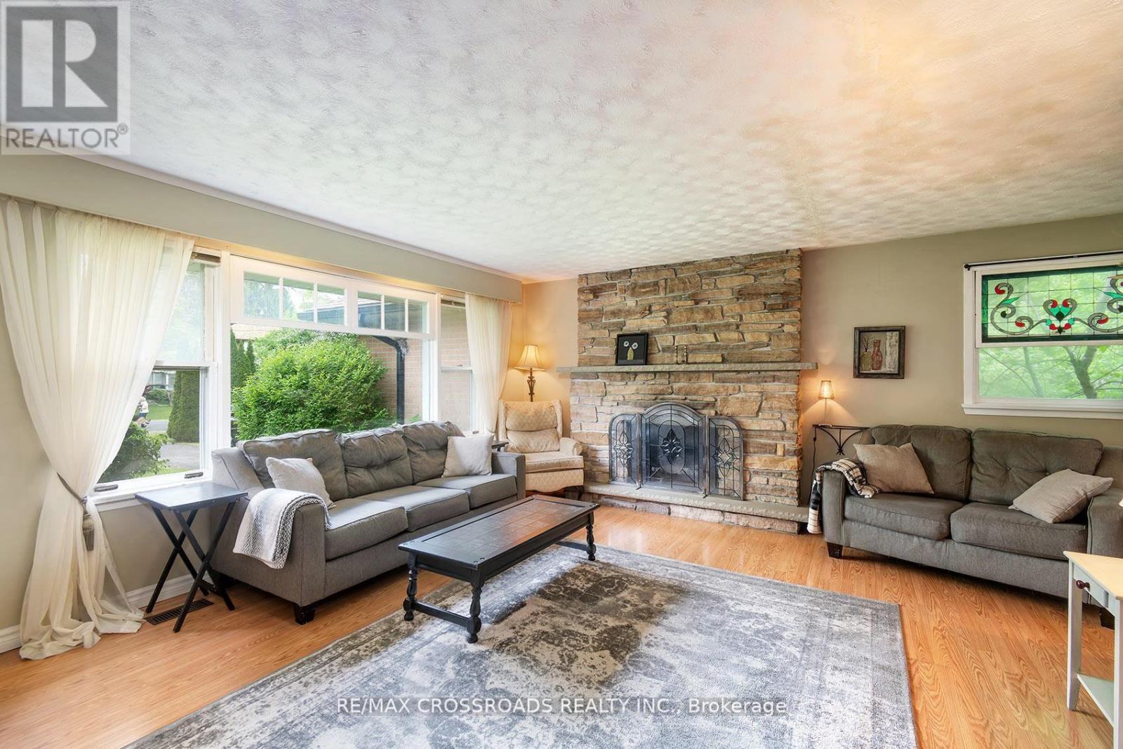 19 ORCHARD AVENUE - 8