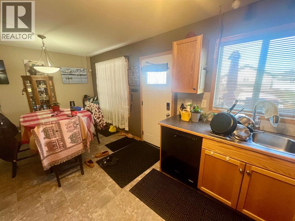 660 Red Oak Close - 4