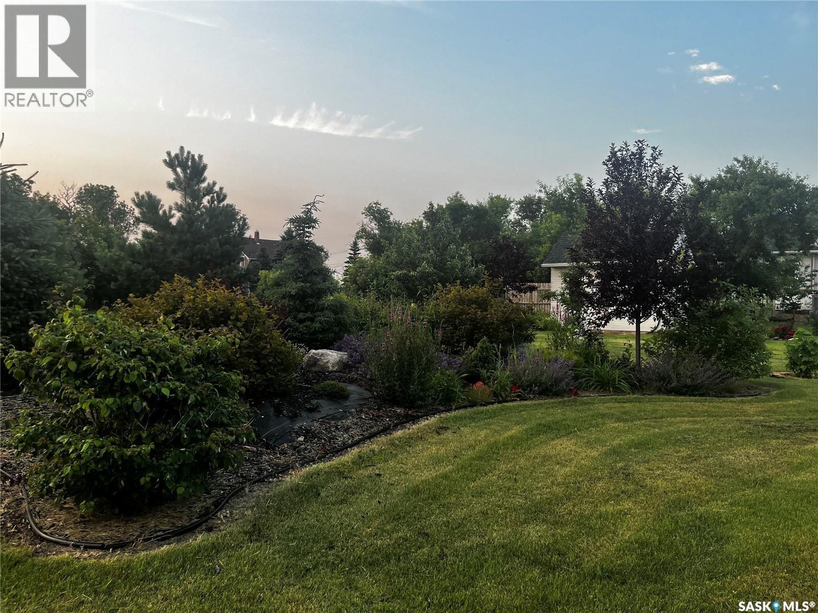 1306 Assiniboia AVENUE - 7