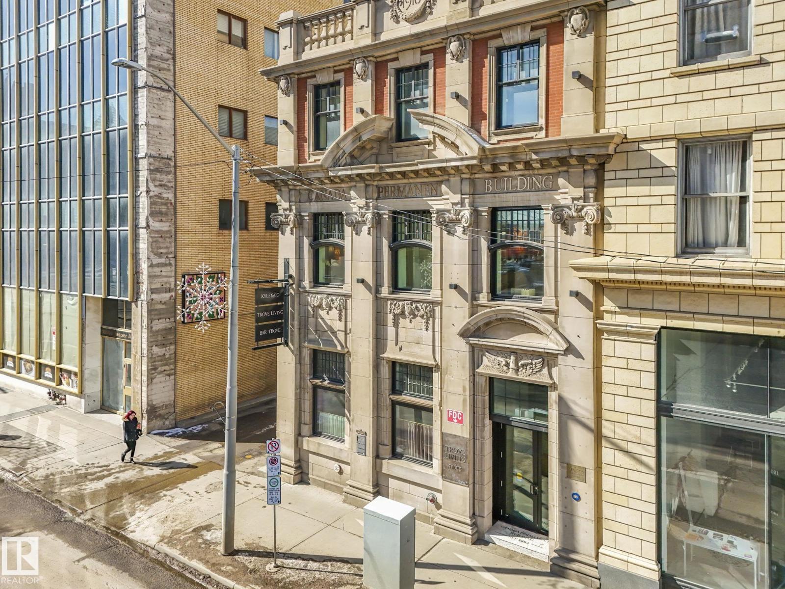 #807 10134 100 ST NW - 46