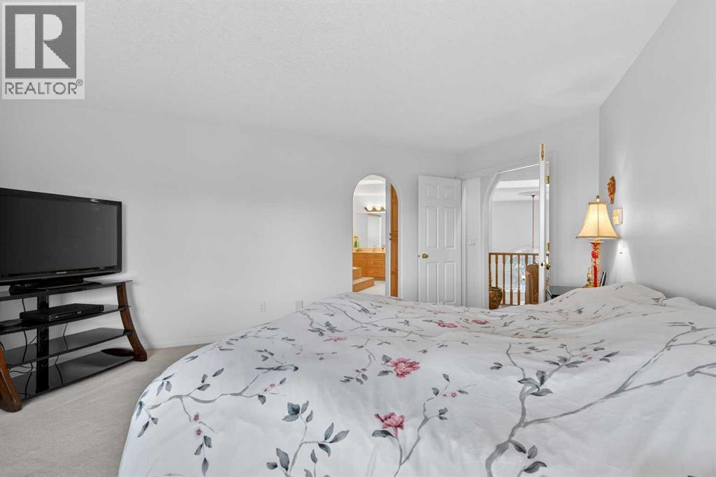 307 Hampstead Way NW - 29
