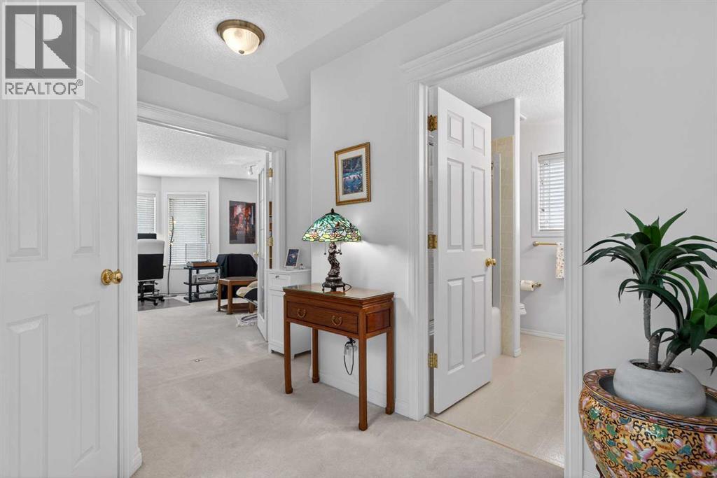 307 Hampstead Way NW - 34