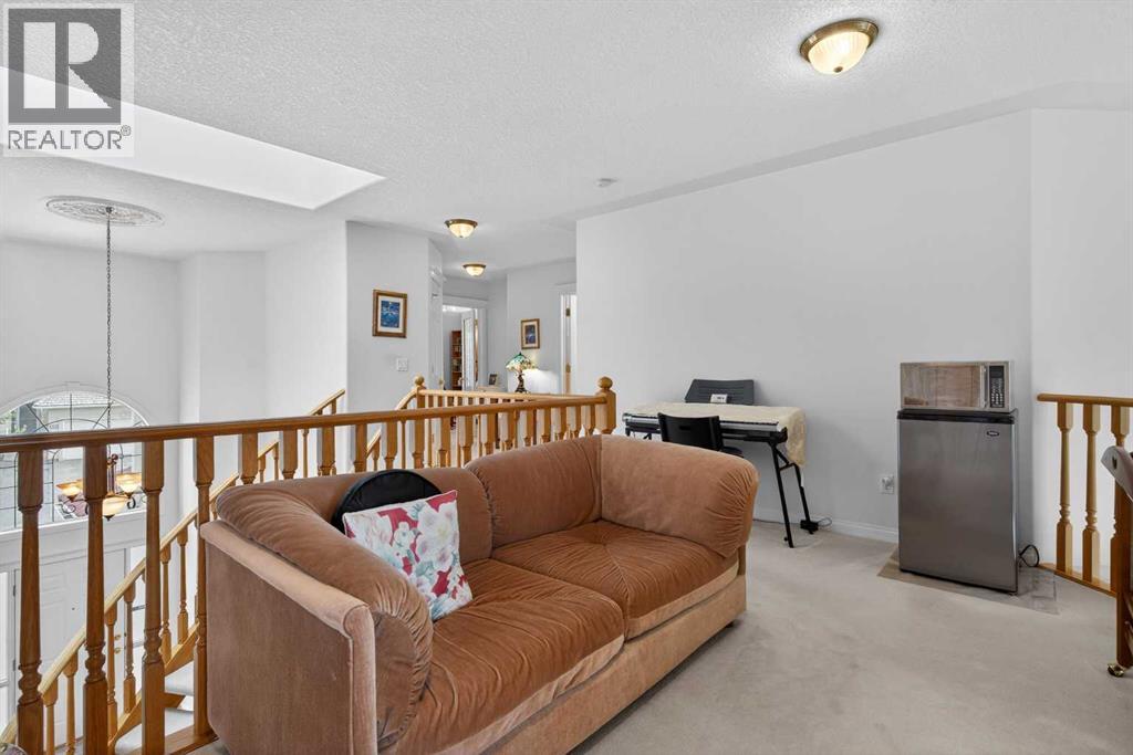 307 Hampstead Way NW - 33