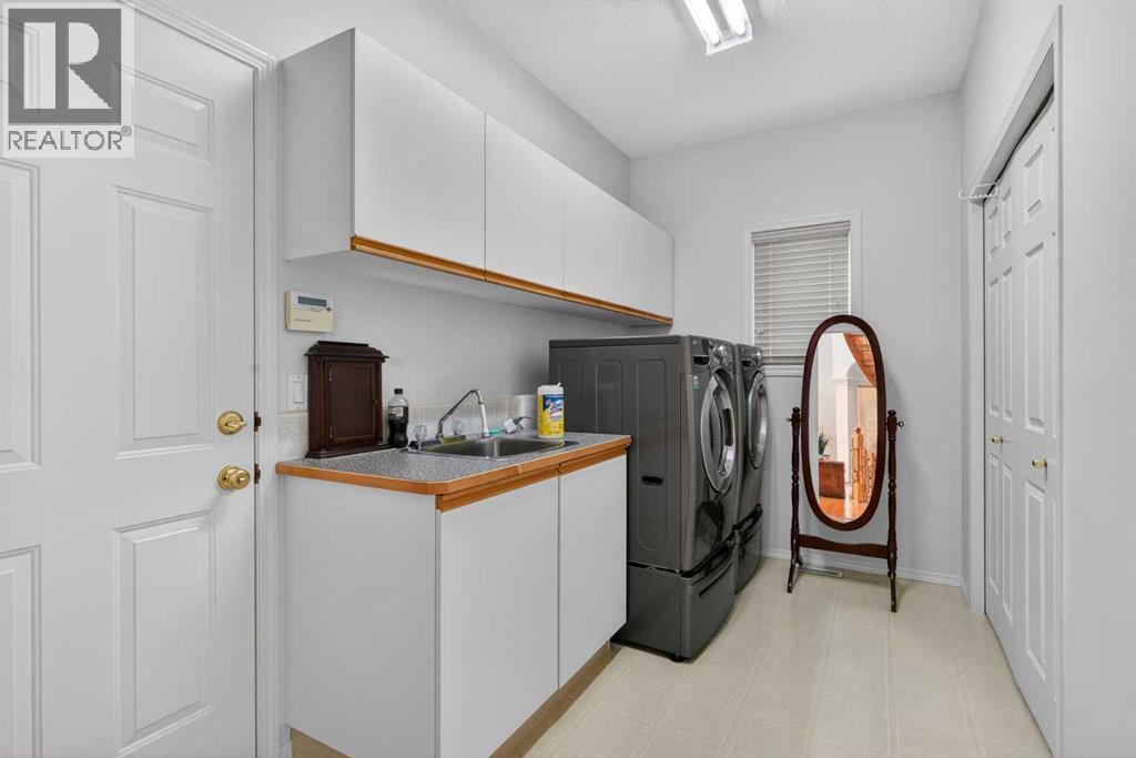 307 Hampstead Way NW - 22