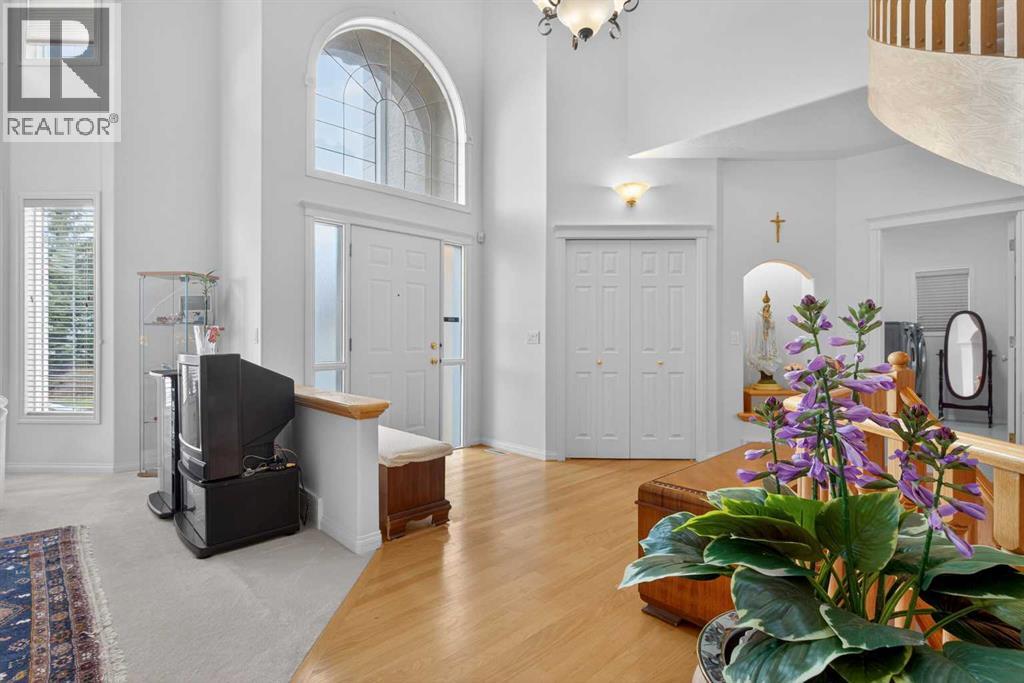 307 Hampstead Way NW - 6