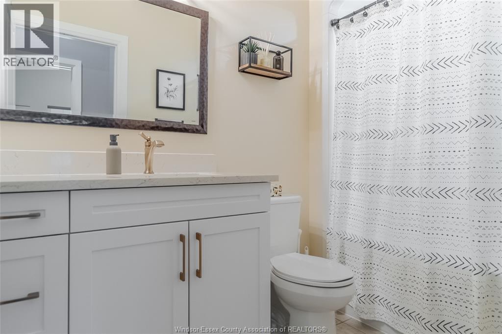 #109 3817 Howard AVENUE - 23