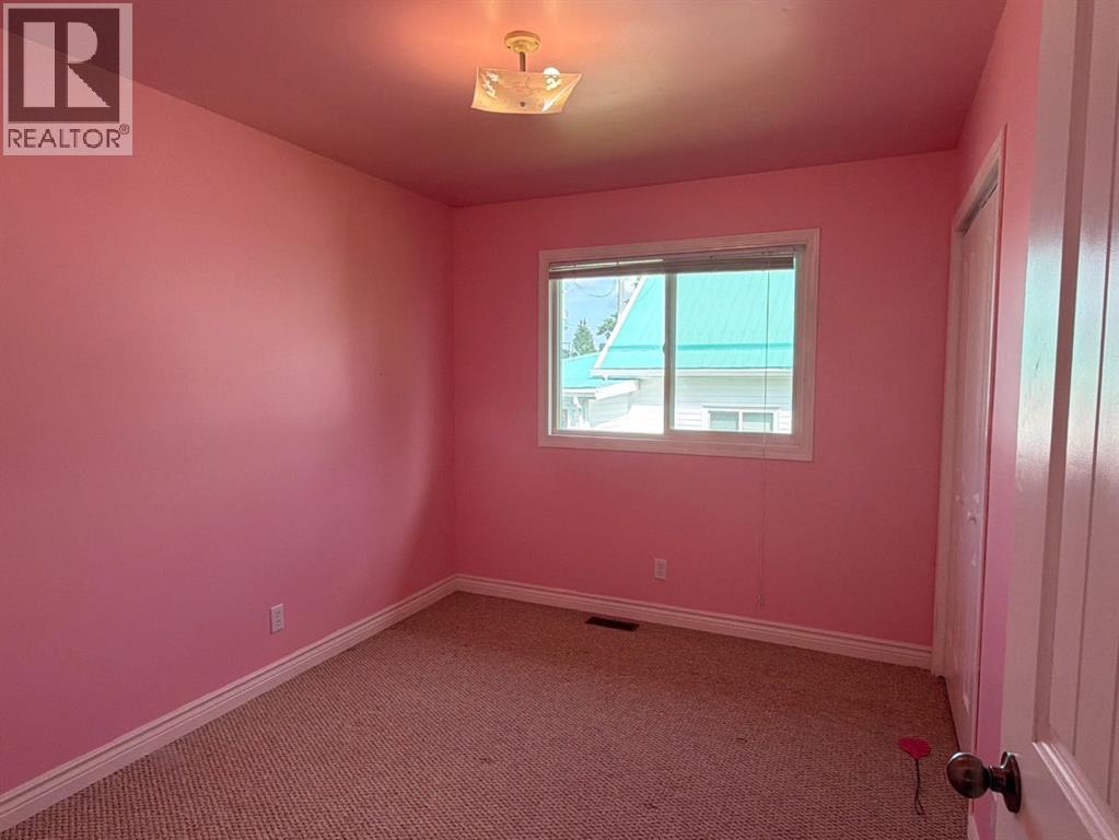 1009 Third Avenue - 18