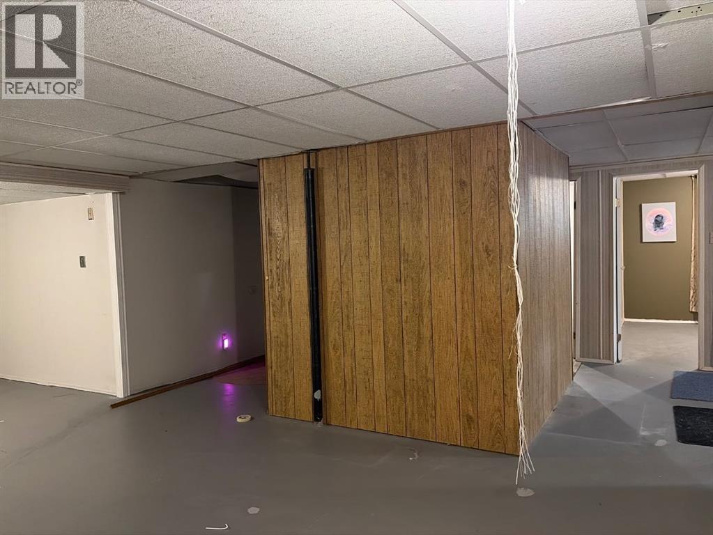 1009 Third Avenue - 33