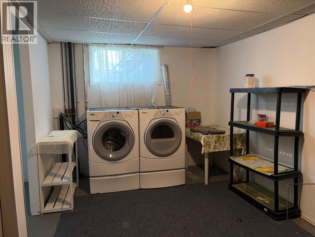 1009 Third Avenue - 38
