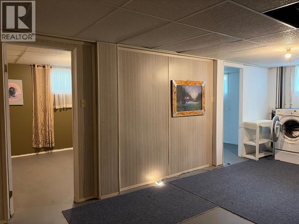 1009 Third Avenue - 39