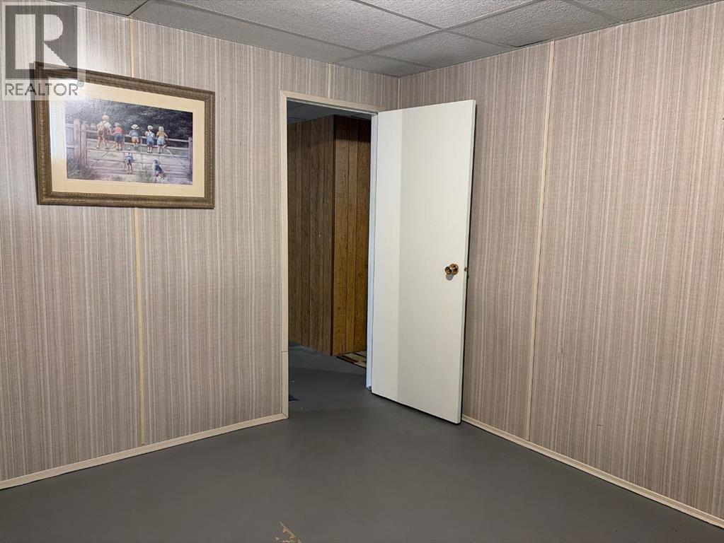 1009 Third Avenue - 41