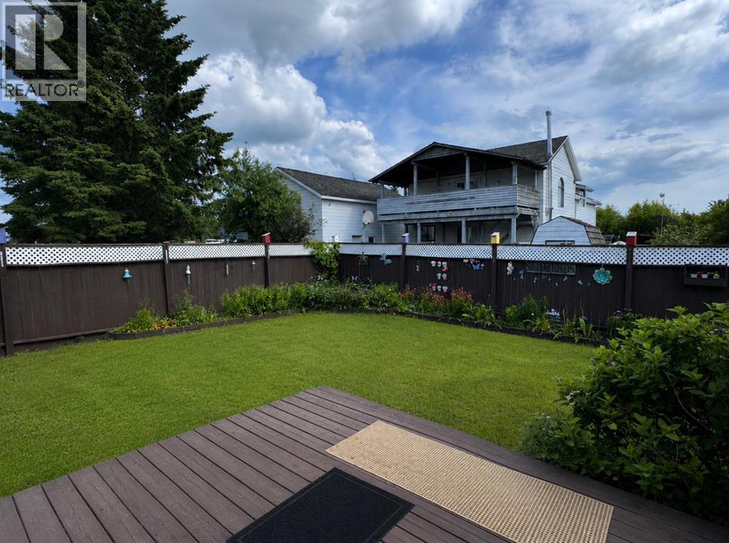1009 Third Avenue - 46
