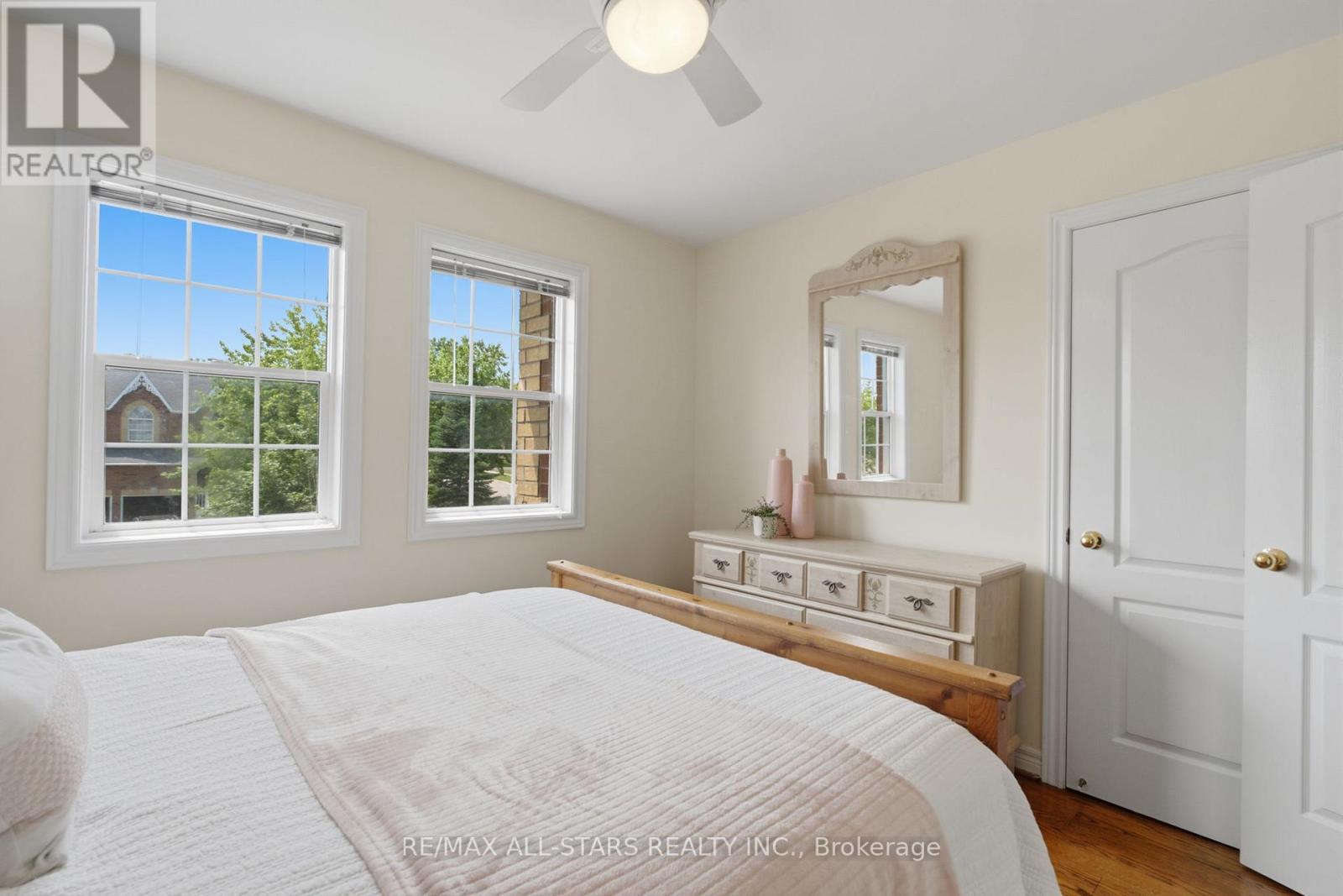 38 GALLOWAY CRESCENT - 31