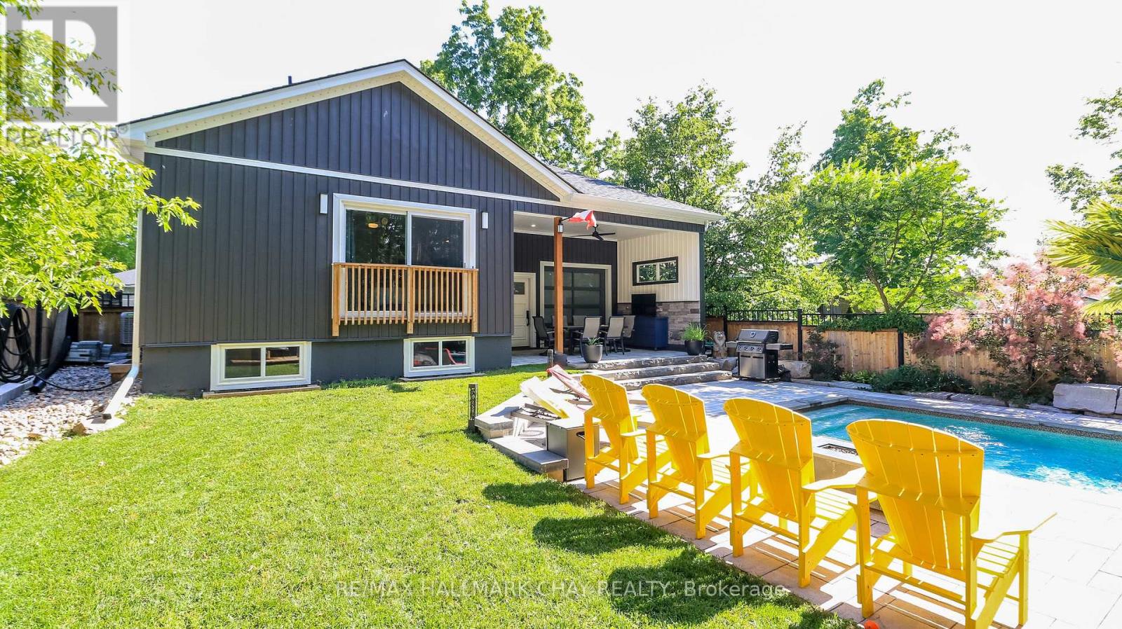 17 BOWMAN AVENUE - 14
