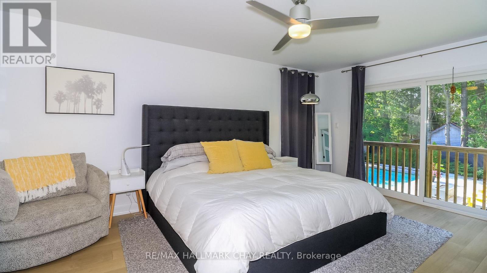 17 BOWMAN AVENUE - 32