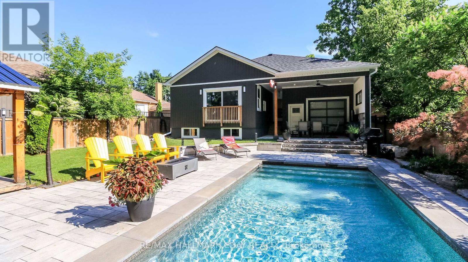 17 BOWMAN AVENUE - 13