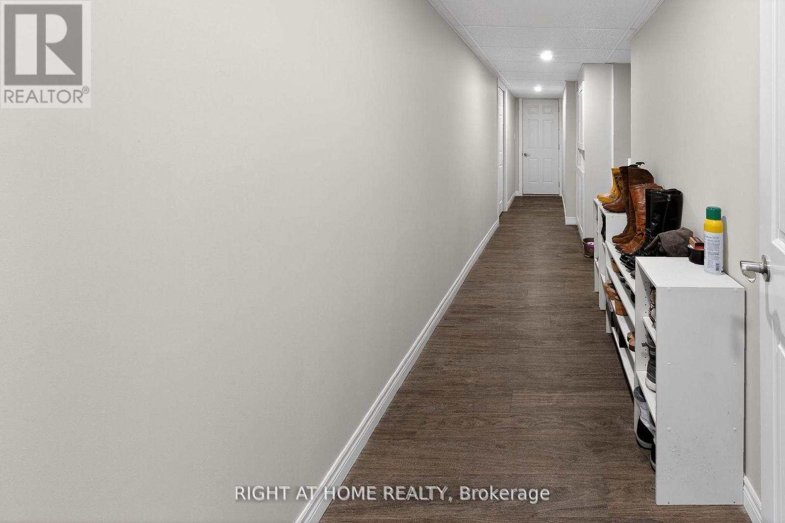190 EMERY STREET - Image 33