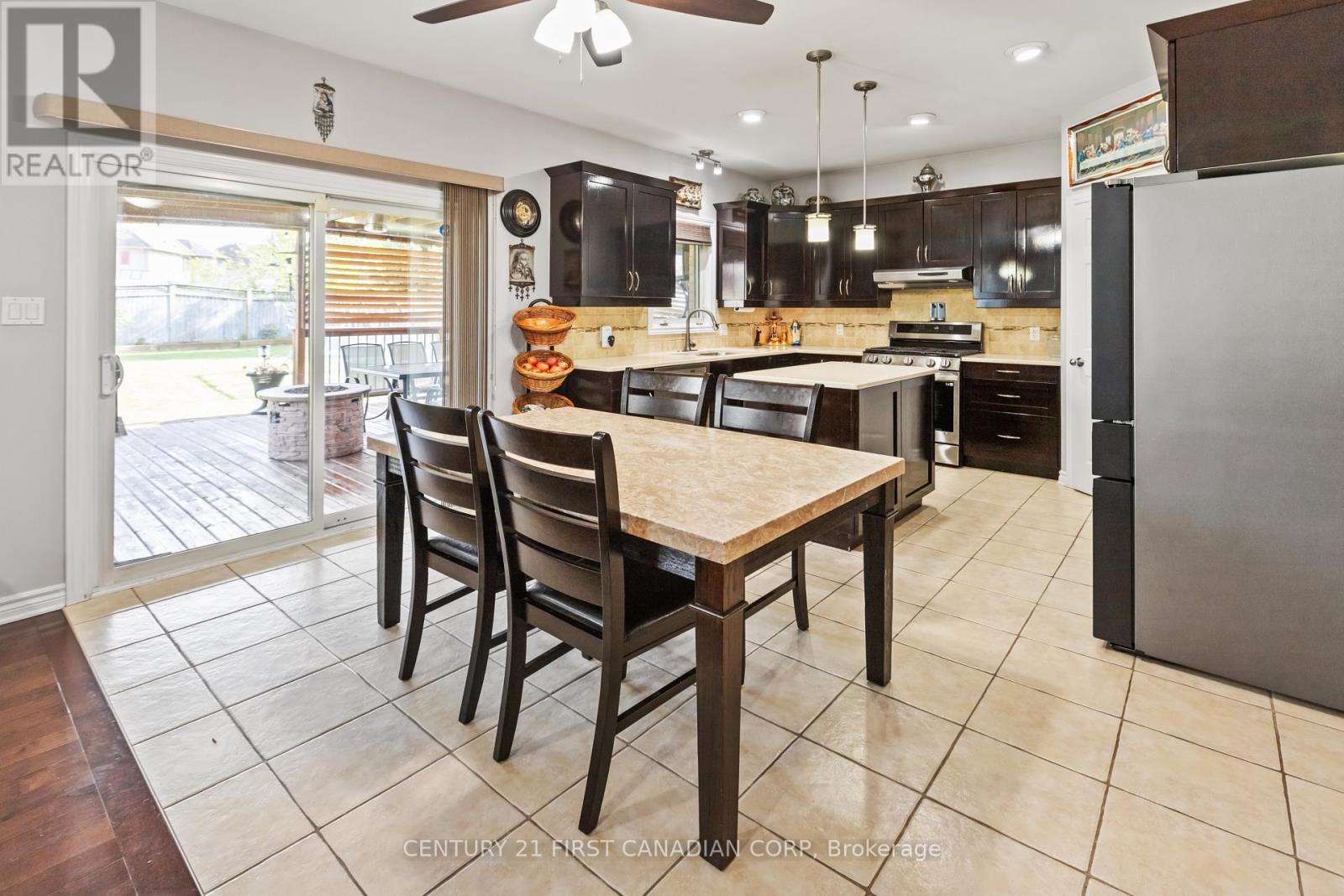 1479 SANDPIPER DRIVE E - 10