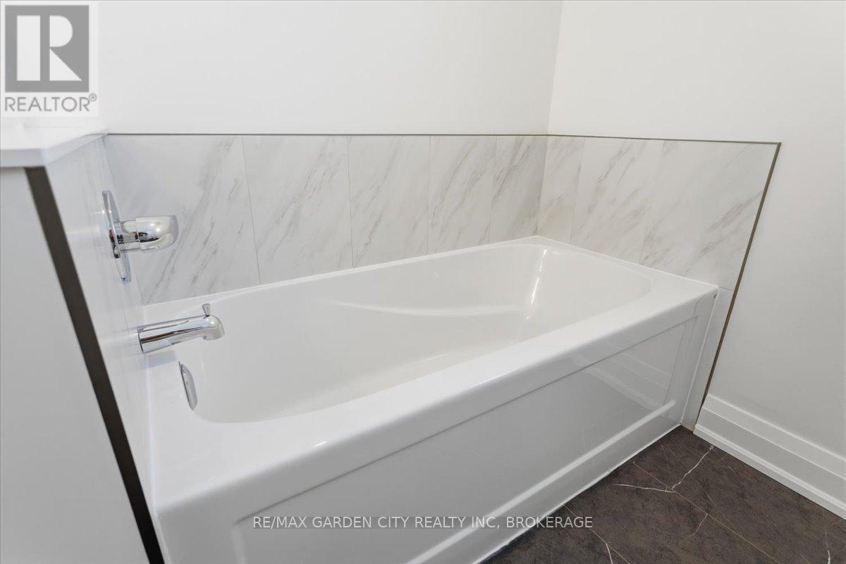 3693 ELM STREET - 15