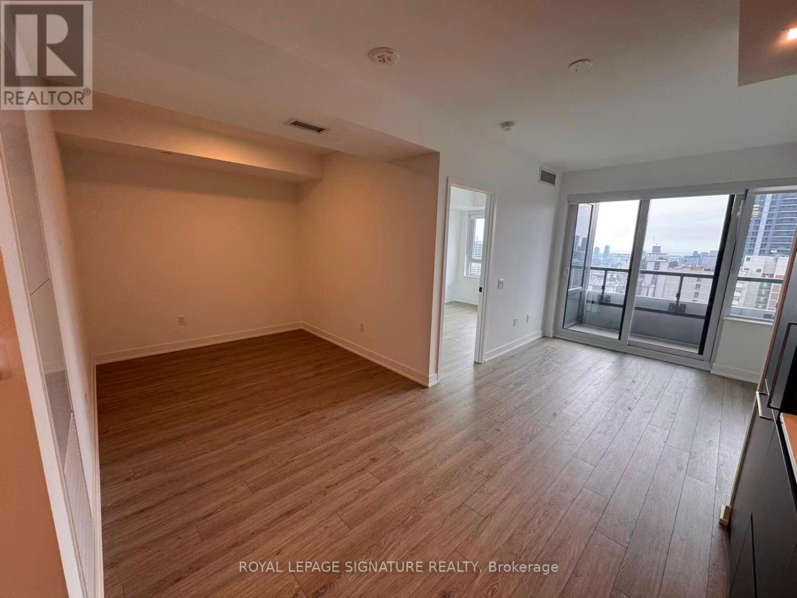 Photo of 609 Sherbourne Street