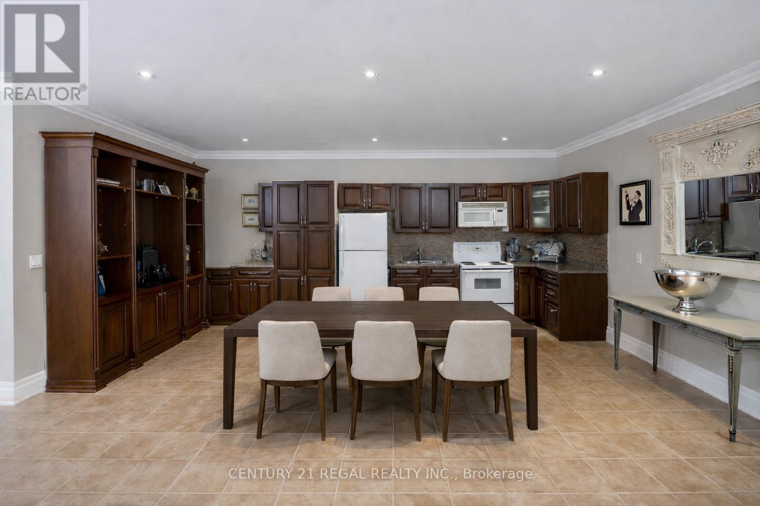 127 SULTANA AVENUE - 32