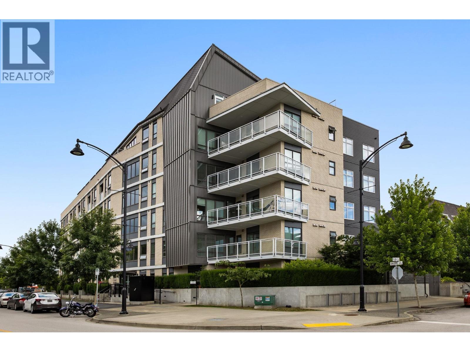 306 22226 BROWN AVENUE, Maple Ridge