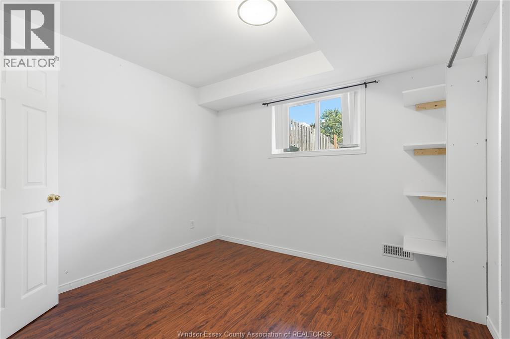 437 MERRILL AVENUE - 19