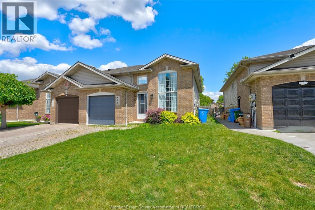 437 MERRILL AVENUE - 2