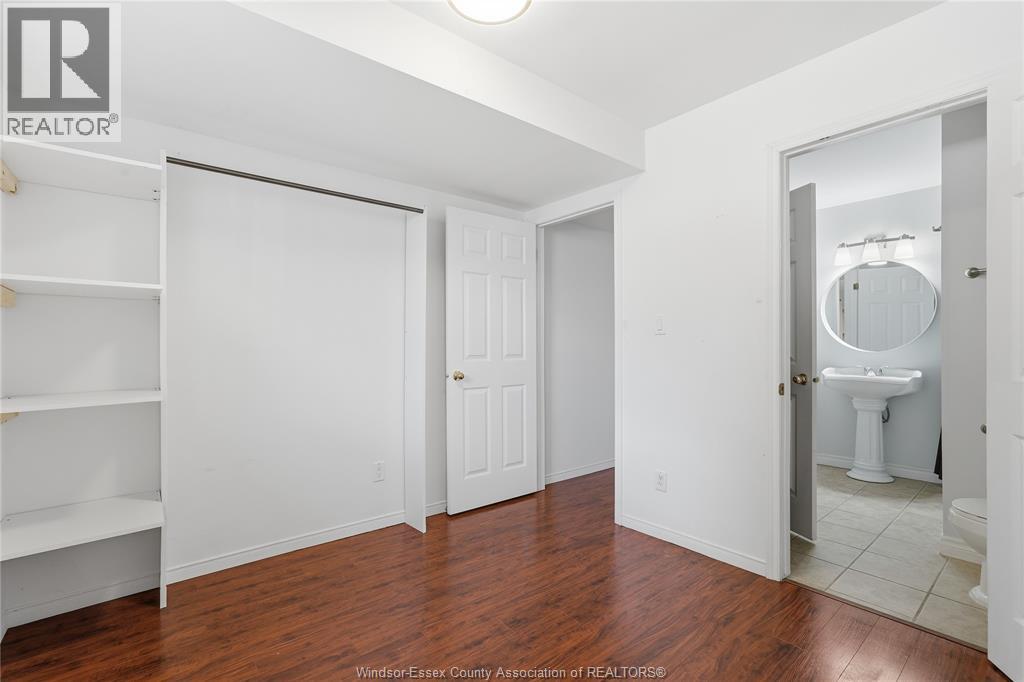 437 MERRILL AVENUE - 20