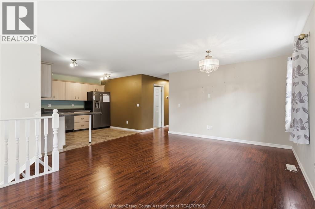 437 MERRILL AVENUE - 6