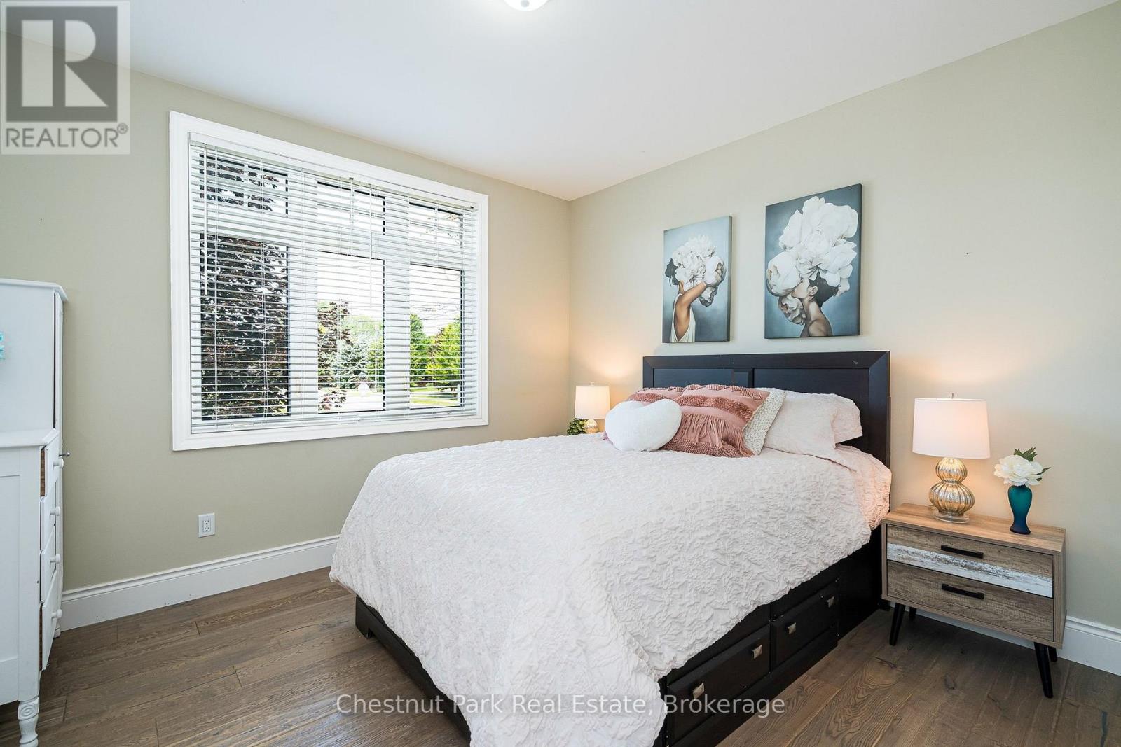 15 SAUNDERS STREET - 26
