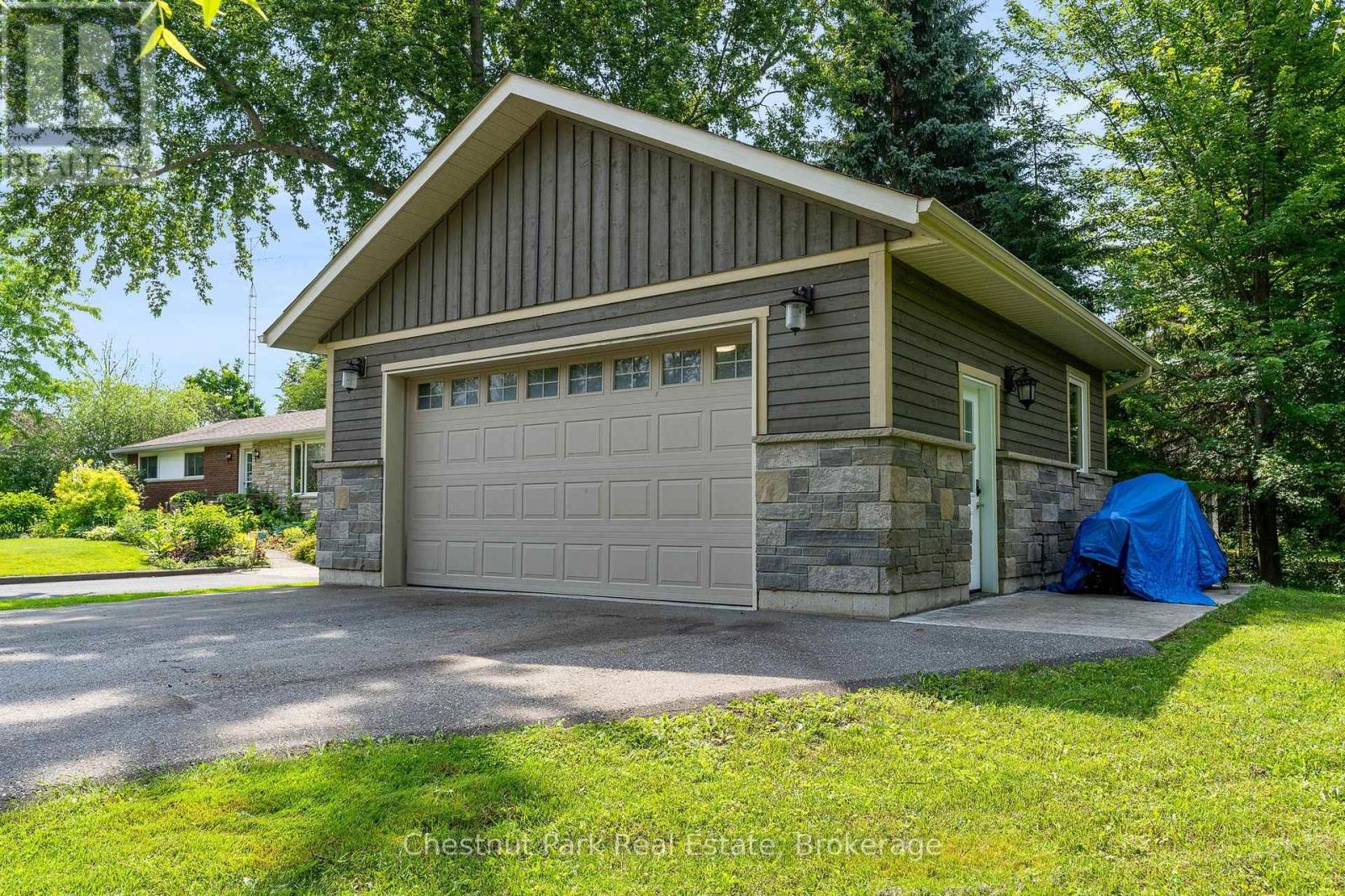 15 SAUNDERS STREET - 3