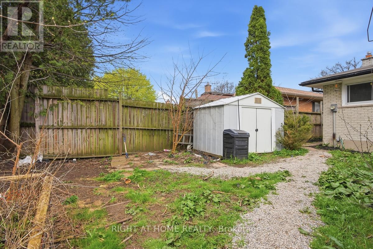 68 TALAVERA CRESCENT - Image 24
