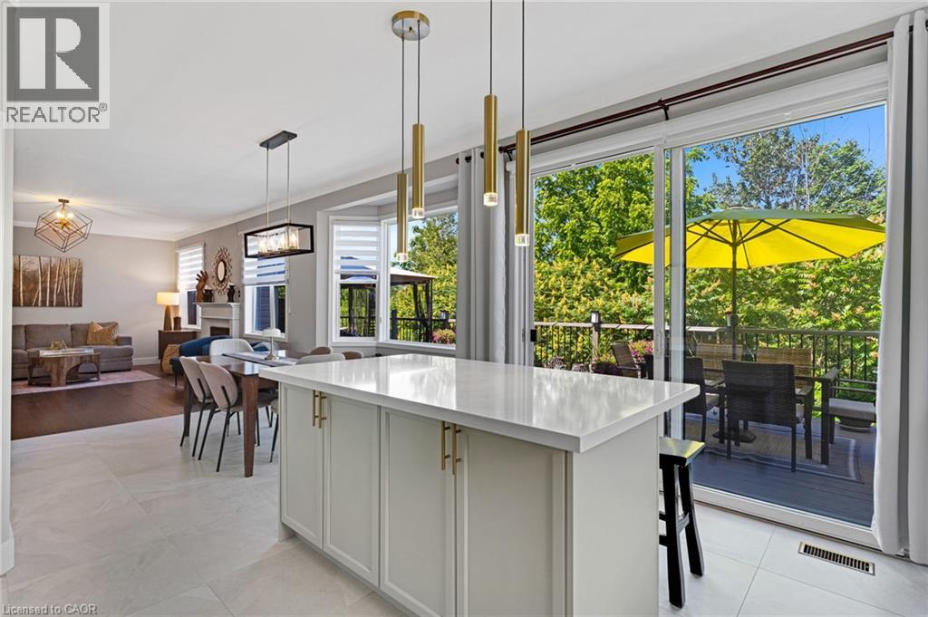 36 DELLGROVE Circle - 13