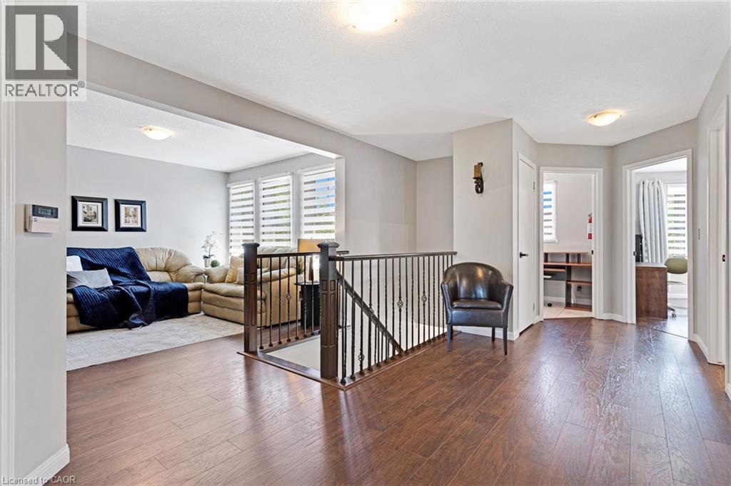 36 DELLGROVE Circle - 15