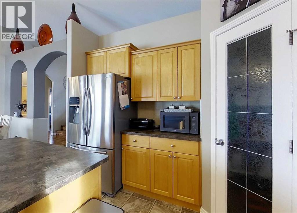 4119 16 Avenue NE - 12