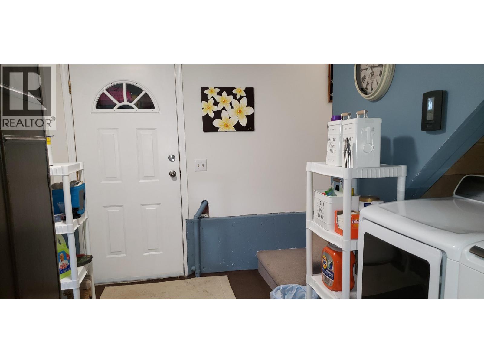 7036 93 MILE FRONTAGE ROAD - 35