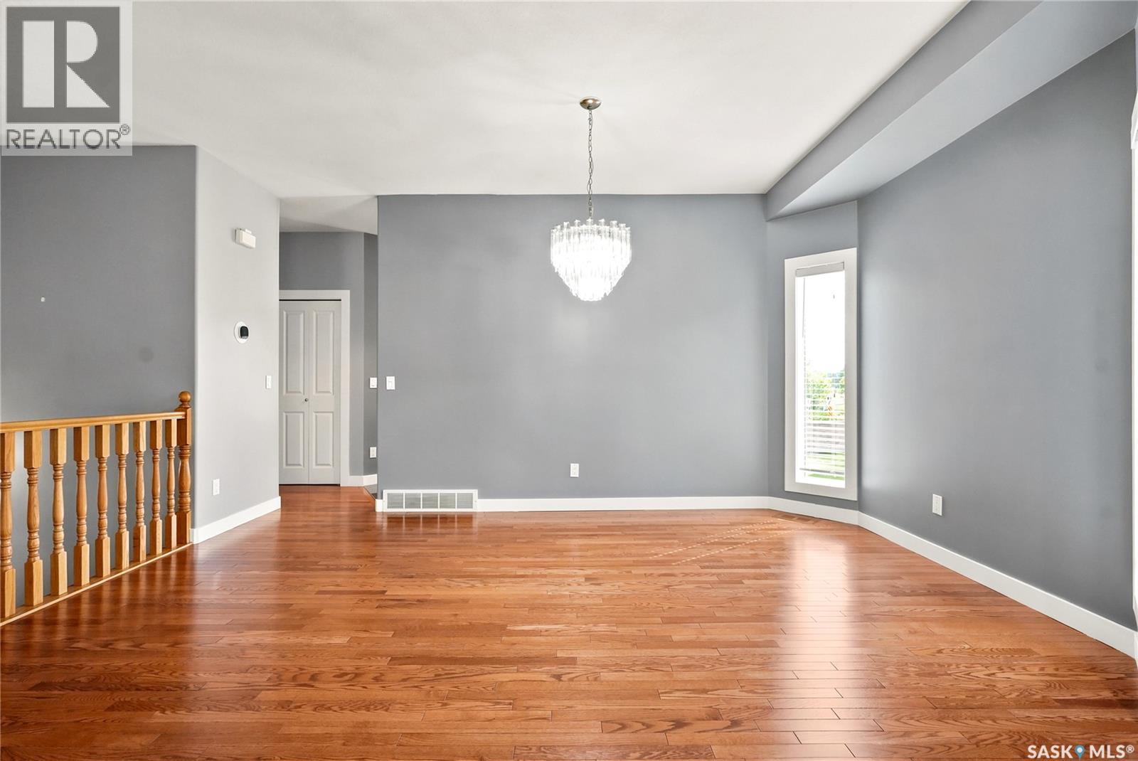 #20 315 Bayview CRESCENT - Image 16