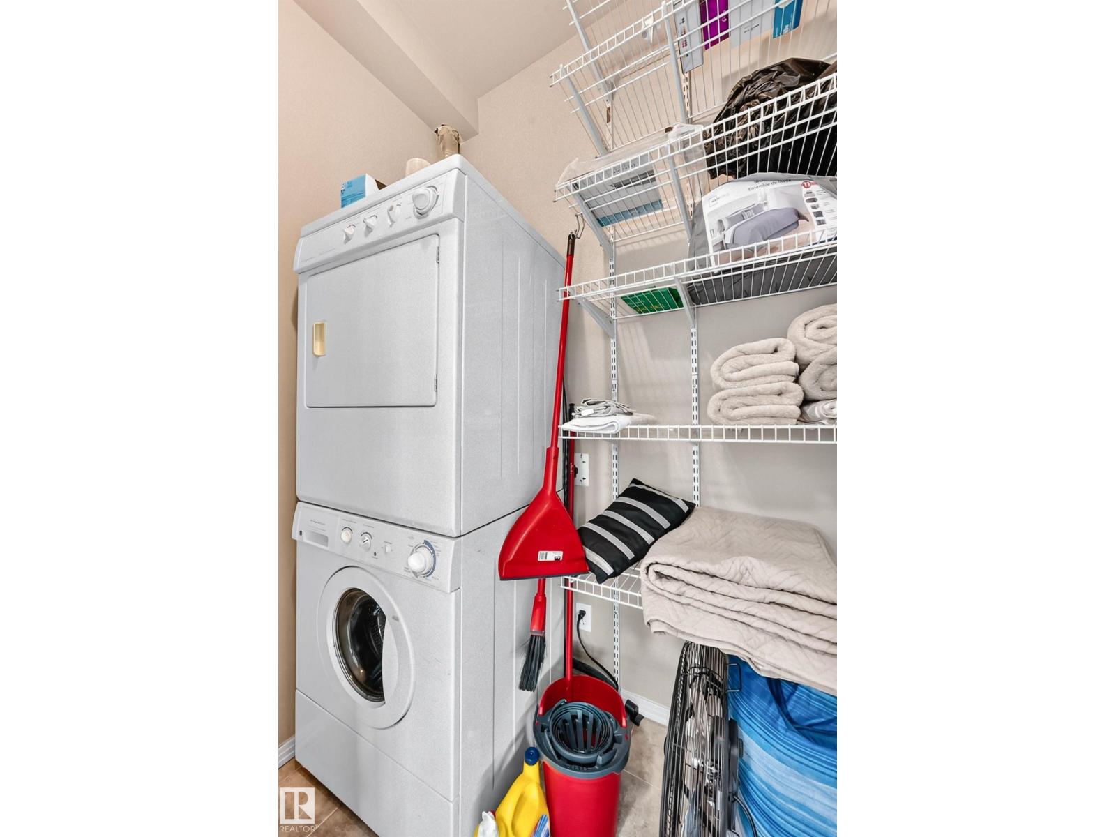 #226 4831 104A ST NW - 32