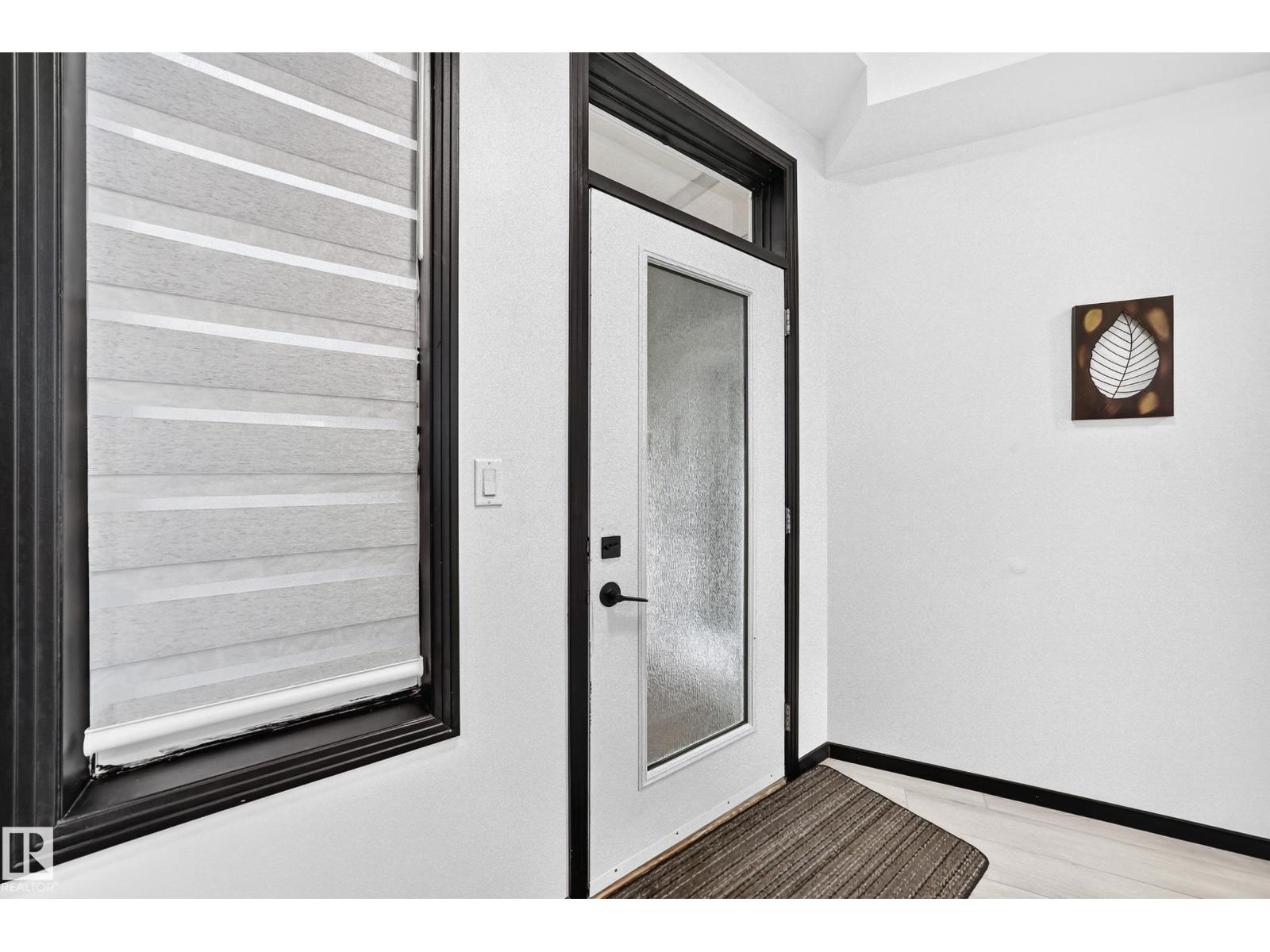 #226 4831 104A ST NW - 5