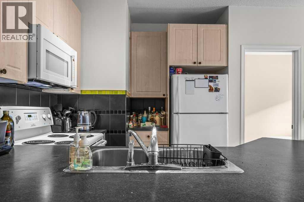 #211 176 Kananaskis Way - 8