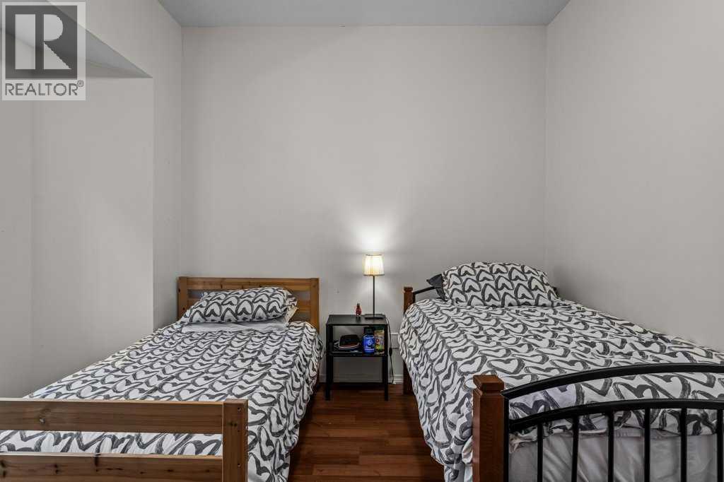 #211 176 Kananaskis Way - 26