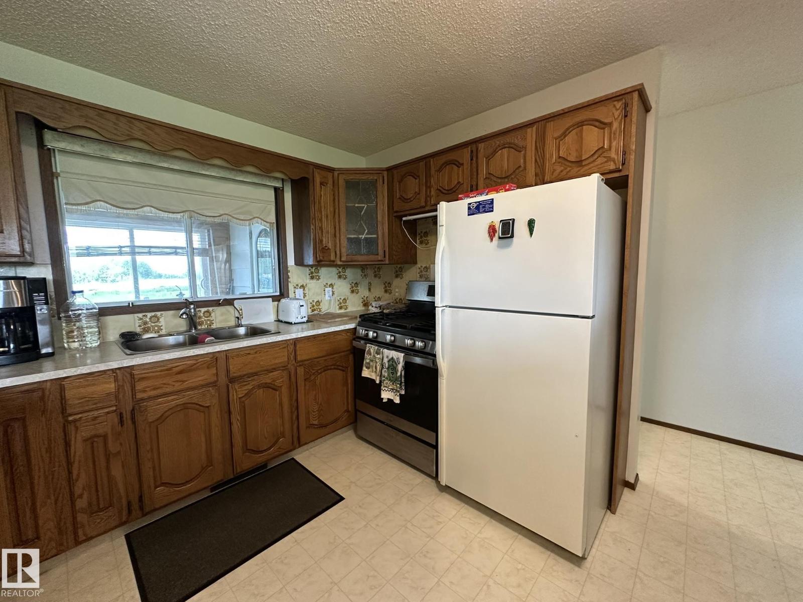 60256 163 Range RD — photo 14