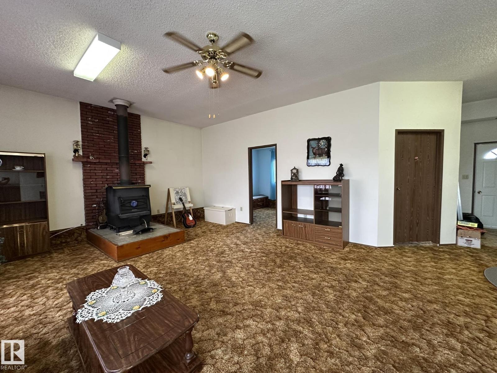 60256 163 Range RD — photo 24