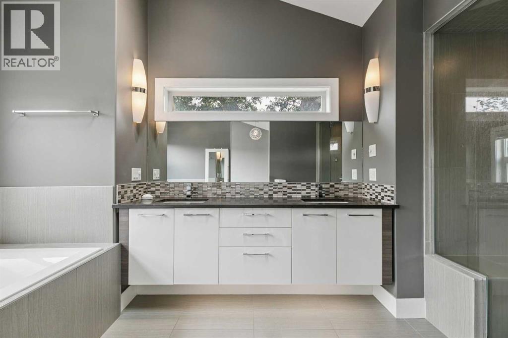 5pc Spa-Like Bathroom with Heated Floors
