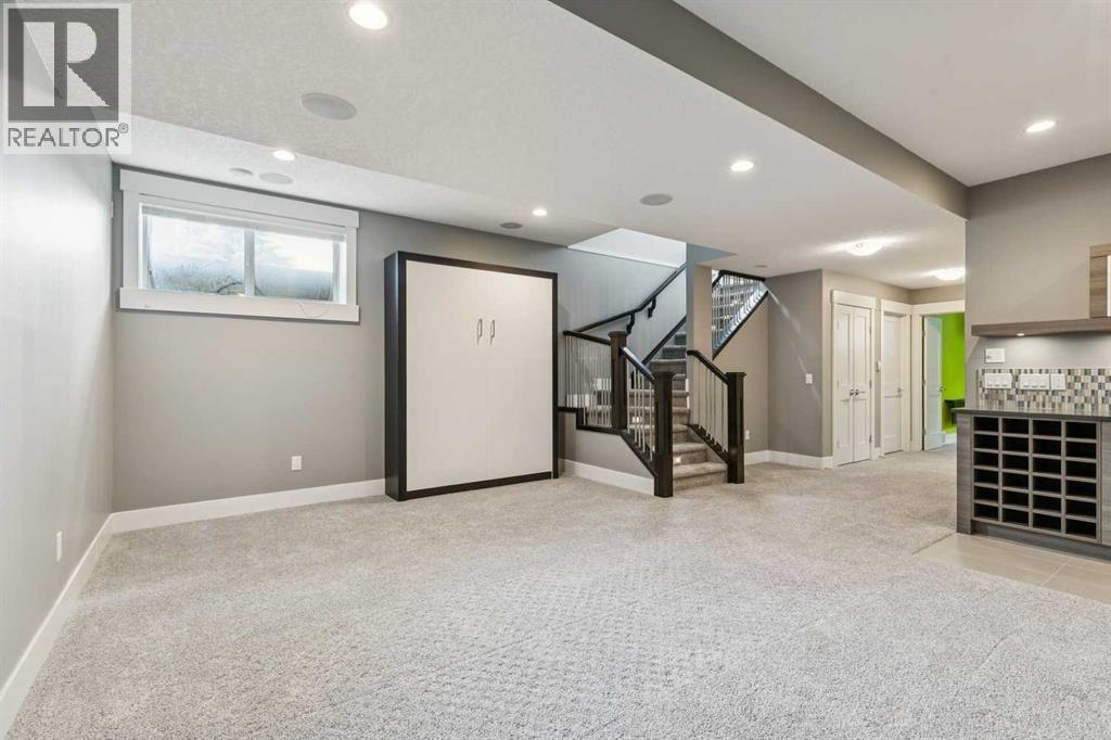 3722 7 Avenue NW — photo 38