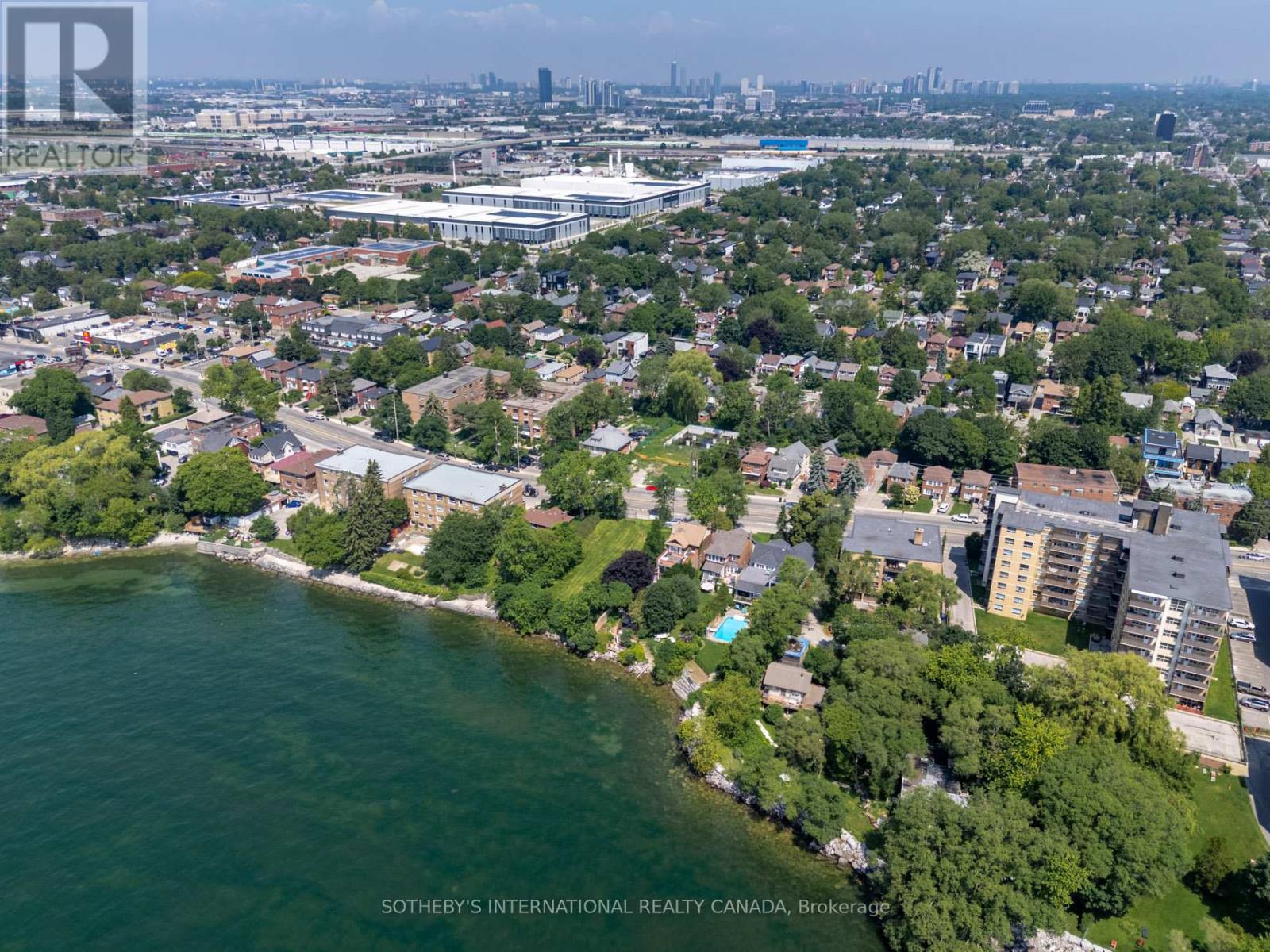 2685 LAKE SHORE BOULEVARD W - 8