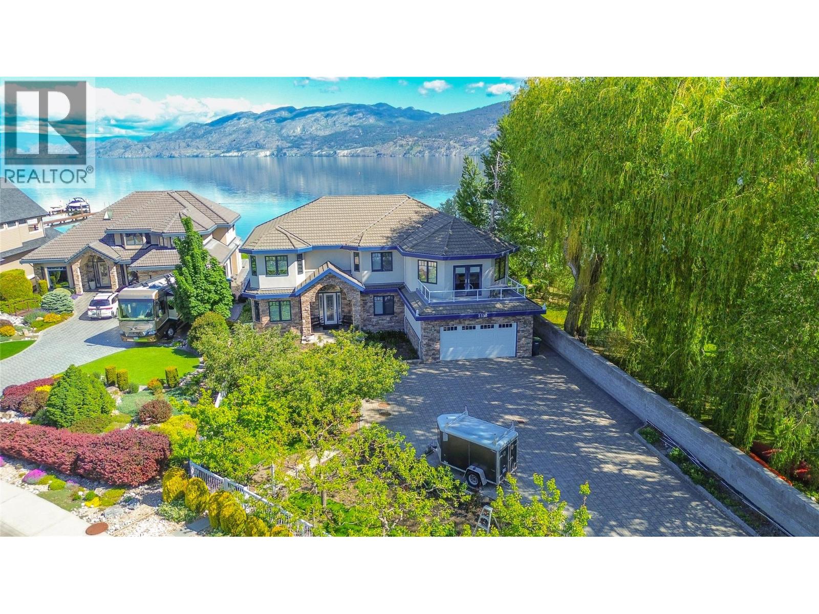 2350 Landry Crescent - 1