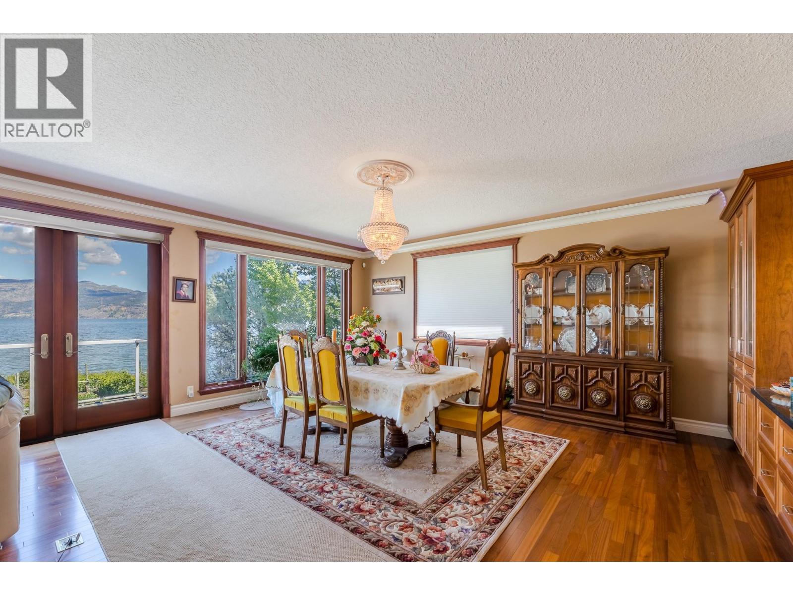 2350 Landry Crescent - 14