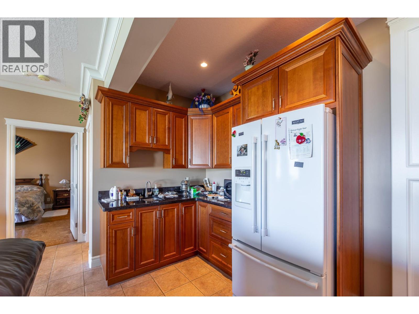 2350 Landry Crescent - 24